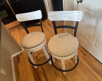 Signature Design by Ashley Valebeck Upholstered Bar Stools (Set of 2)