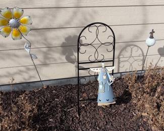 Metal Garden Decor Set: Flower, Angel, and Orb