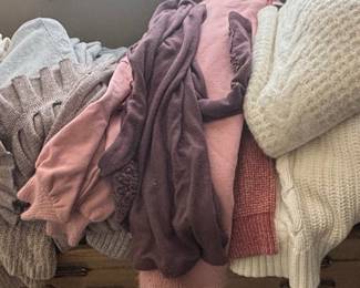 Mixed Lot of Women's Knit Sweaters
