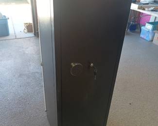 Gun safe