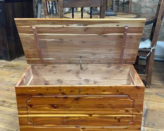 CEDAR CHEST