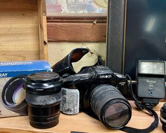 VINTAGE MINOLTA CAMERA