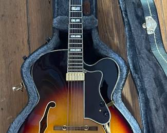 EPIPHONE EMPEROR GUITAR