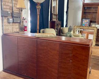 OFFICE STORAGE UNIT, FLOOR LAMP