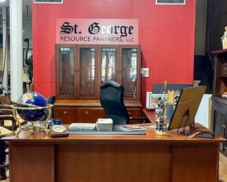 SOLID WOOD L-SHAPED KIMBALL EXECUTIVE OFFICE DESK, EXECUTIVE OFFICE CHAIRS