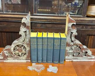 WATERFORD GLASS TEXAS PAPERWEIGHT, SIGNED GLASS TEXAS PAPERWEIGHT BY VAL ST LAMBERT , ABRAHAM LINCOLN THE PRAIRIE DAYS 2 VOLUME BOOK SET, ABRAHAM LINCOLN THE WAR YEARS 4 VOLUME BOOK SET