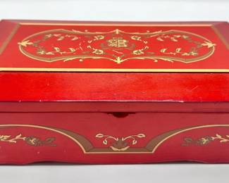 Vintage Princess Marcella Borchese Musical Solid Wood Jewelry Box With Velvet Lining Lot #: 83