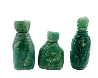 3 Antique Hand Carved Jade Chinese Snuff Bottles With Lids & Natural Clam Shell Trinket Box Lot #: 46