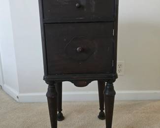 1930 Walnut Humidor, card, gaming chip chest
