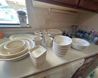 Pfaltzgraff Dinnerware