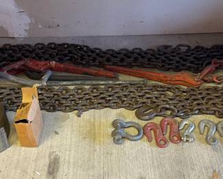 Trucker Load Chains, Load Strap, Emergency Triangles, Lever Load Binders