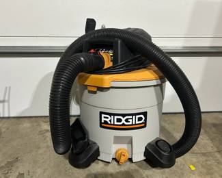 12 Gallon Ridgid WetDry Vacuum