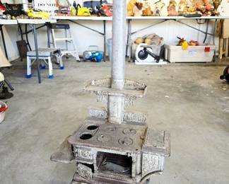 Antique Cast Iron Stove