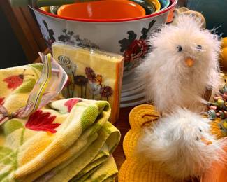 Spring towels / Lg Bowl Set ++ /new