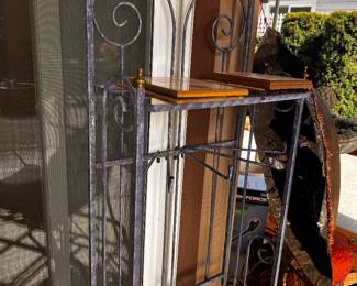 Metal Shelf w/towel hooks