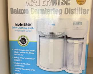 Countertop Distiller  NIB