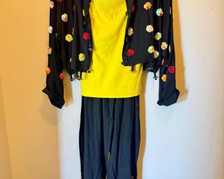 Some Good Clothing /Ladies /few w/tags