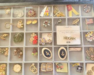 Costume & junk Jewelry