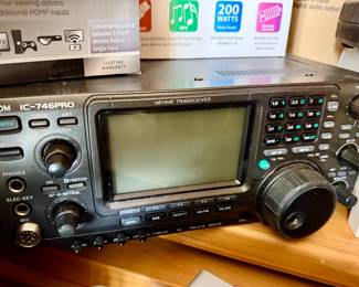 ICON IC-746PRO HF/VHF Transreceiver Ham Radio All-Mode