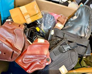 Gun leather holsters OWB.