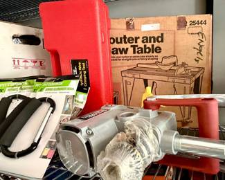 Router and Saw Table