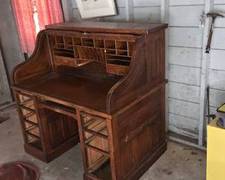 rolltop desk