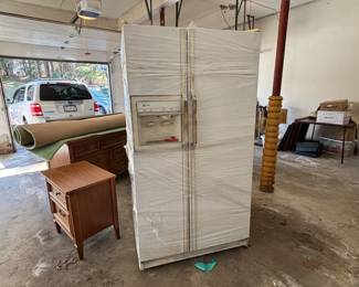 Secondary Fridge. Works, PB kids rug will be on main floor