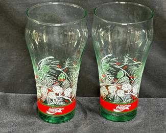 2 VTG CocaCola Holiday Glasses 8 oz