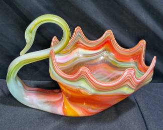 Large Vintage Sooner Slag Art Glass Swan Bowl