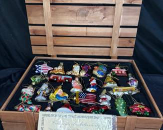 2006 Thomas Pacconi Classic Christmas Ornaments