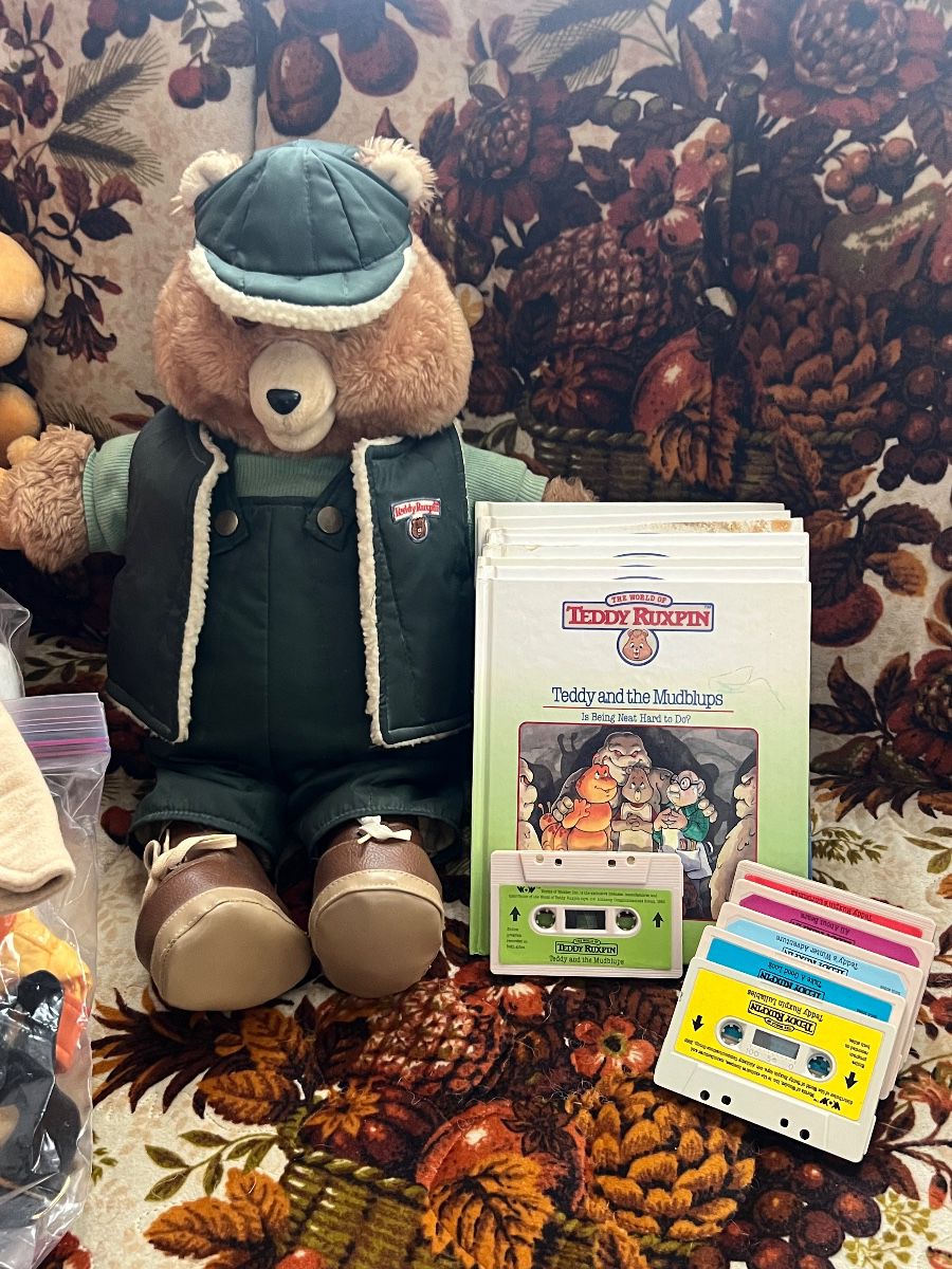 Teddy Ruxpin with tapes and books