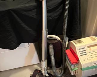 Kenmore Progressive Canister Vacuum Cleaner