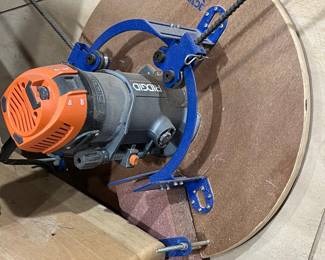 RIDGID Trim Router with Maker Made Precision Router Circle Jig