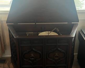 Zenith "The Allegro" Console Stereo with AM/FM Radio and Turntable