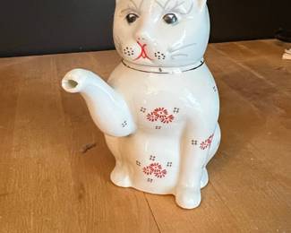 Vintage Ceramic Cat Teapot with Red Floral Motif and Paw Spout