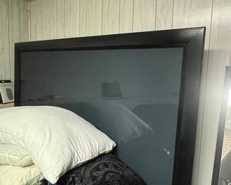 Runco SP-60 Television Monitor