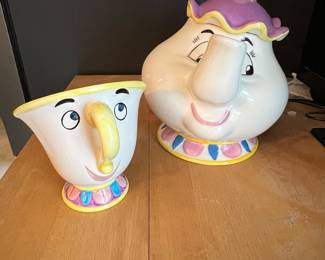 Disney Beauty and the Beast Mrs. Potts Teapot and Chip Coin Bank Set