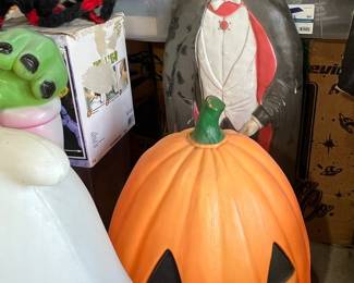 Vintage Dracula and Jack-o'-Lantern Blow Mold Halloween Yard Decorations
