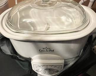 Rival Crock-Pot Stoneware Slow Cooker with Carrying Case