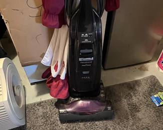 Kenmore Progressive Direct Drive Vacuum Cleaner