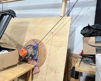 RIDGID Trim Router with Maker Made Precision Router Circle Jig