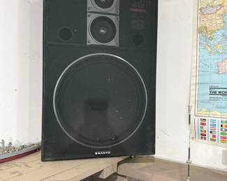 Sanyo SS-800 3-Way Speaker System