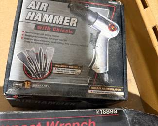 Performance Tool Air Hammer with Chisels (Model M550DB)