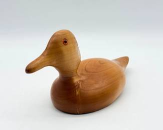 123 VintageCarvedWoodenDuckDecoy