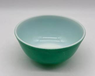 47 VintagePyrex25Quart403PrimaryGreenMixingBowl