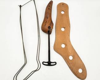 135 VintageShoeSockStretchers