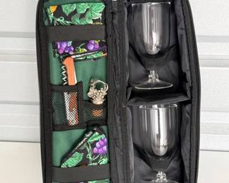 87 PicnicTimeInsulatedWineTote