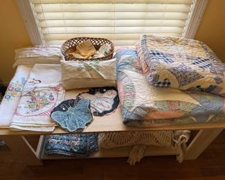 Quilts, vintage linens and laces...