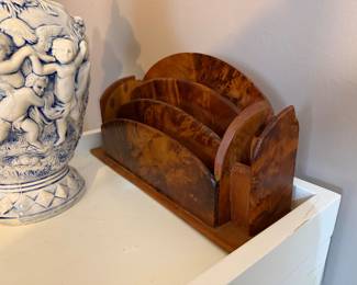 Very nice burl desk caddy.