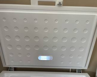Magic Chef Chest Freezer 9 cu. ft.